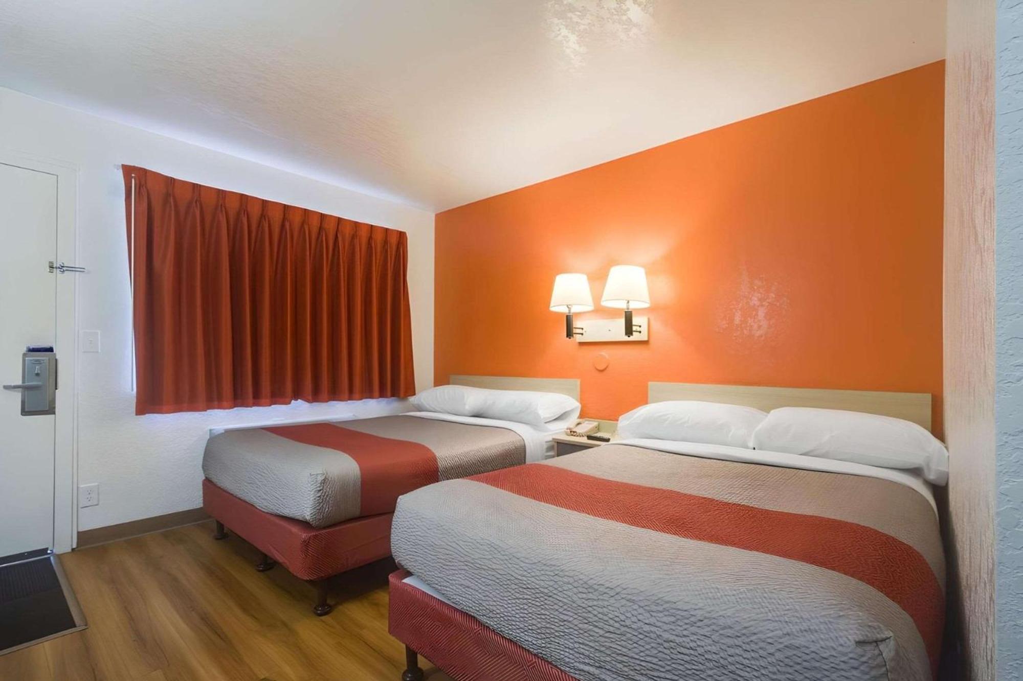 Park Inn By Radisson, Lakewood Zewnętrze zdjęcie