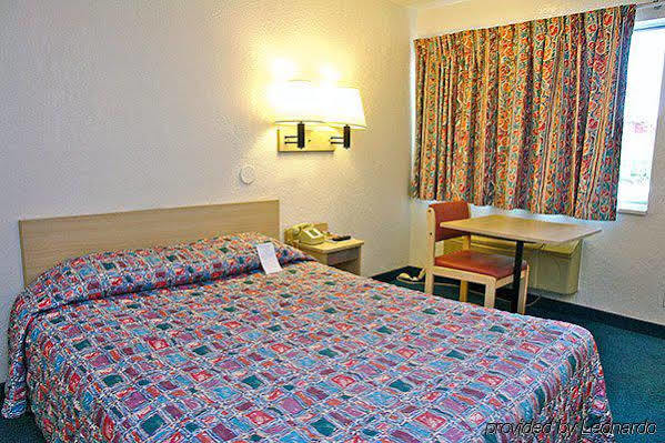 Park Inn By Radisson, Lakewood Zewnętrze zdjęcie